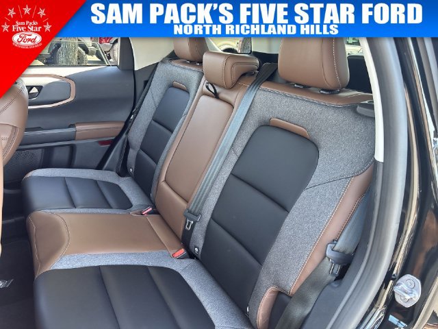Certified 2024 Ford Bronco Sport Outer Banks w/ Tech Package AWD/4WD image 31