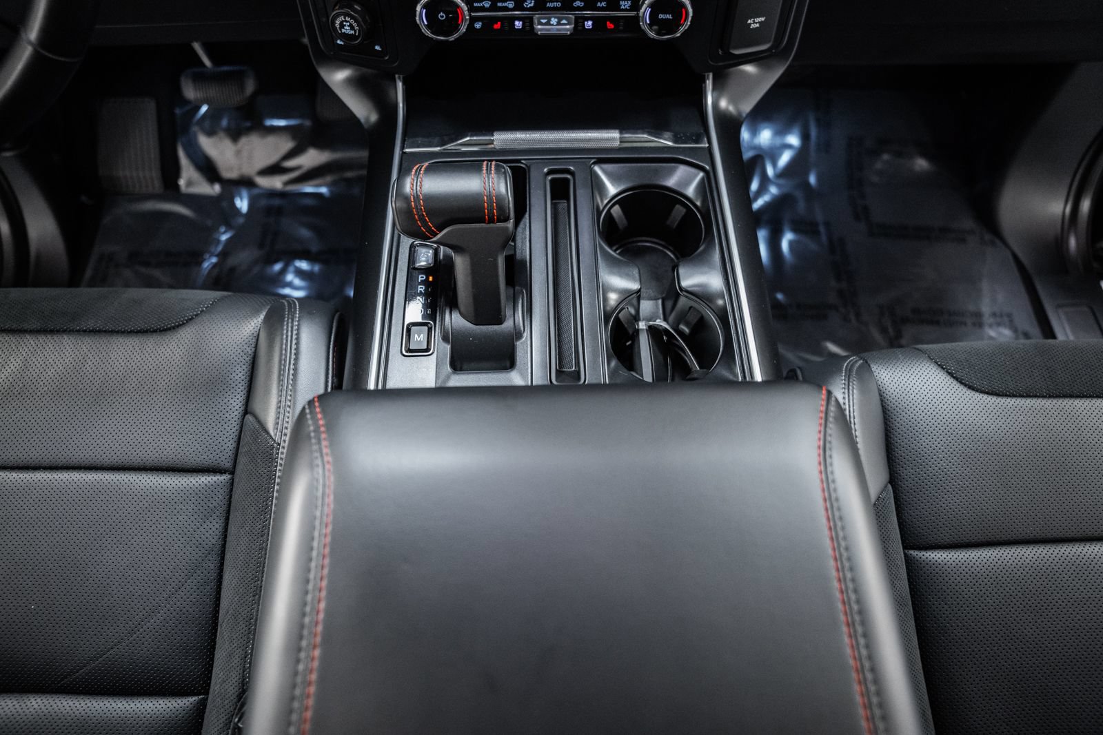 Certified 2025 Ford F150 Raptor AWD/4WD image 34