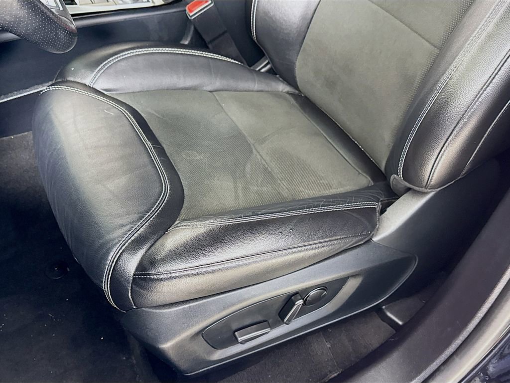 Certified 2022 Ford Explorer ST image 23