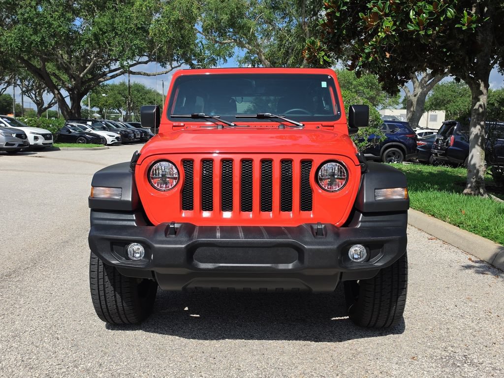 Used 2023 Jeep Wrangler Unlimited Sport w/ Sun And Sound Package AWD/4WD image 2