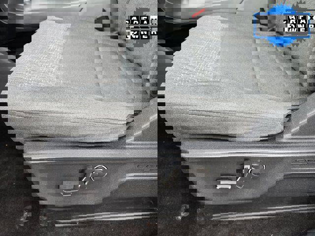 Certified 2021 Ford F150 XLT w/ Equipment Group 302A High image 20