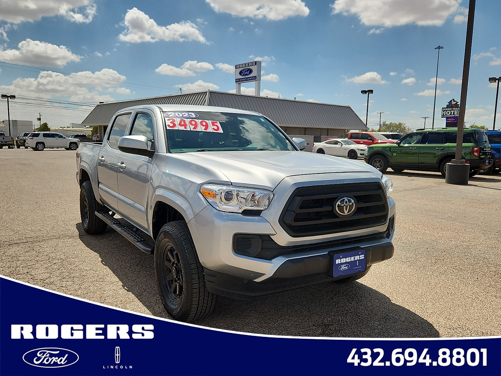 Used 2023 Toyota Tacoma SR