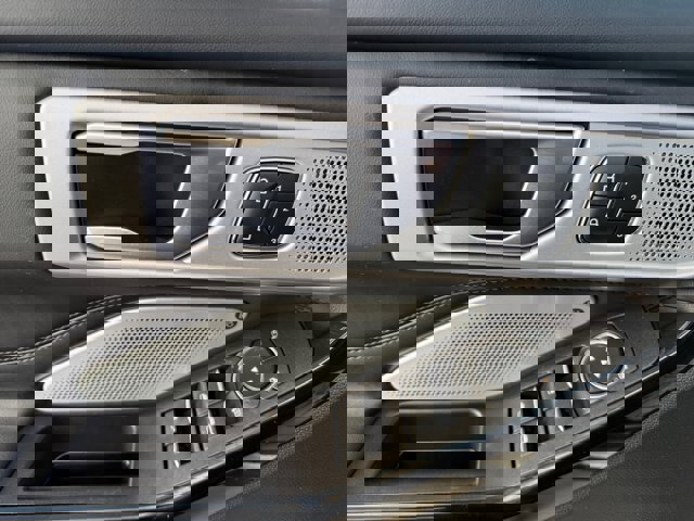 Certified 2023 Ford Explorer Platinum w/ Technology Package image 22