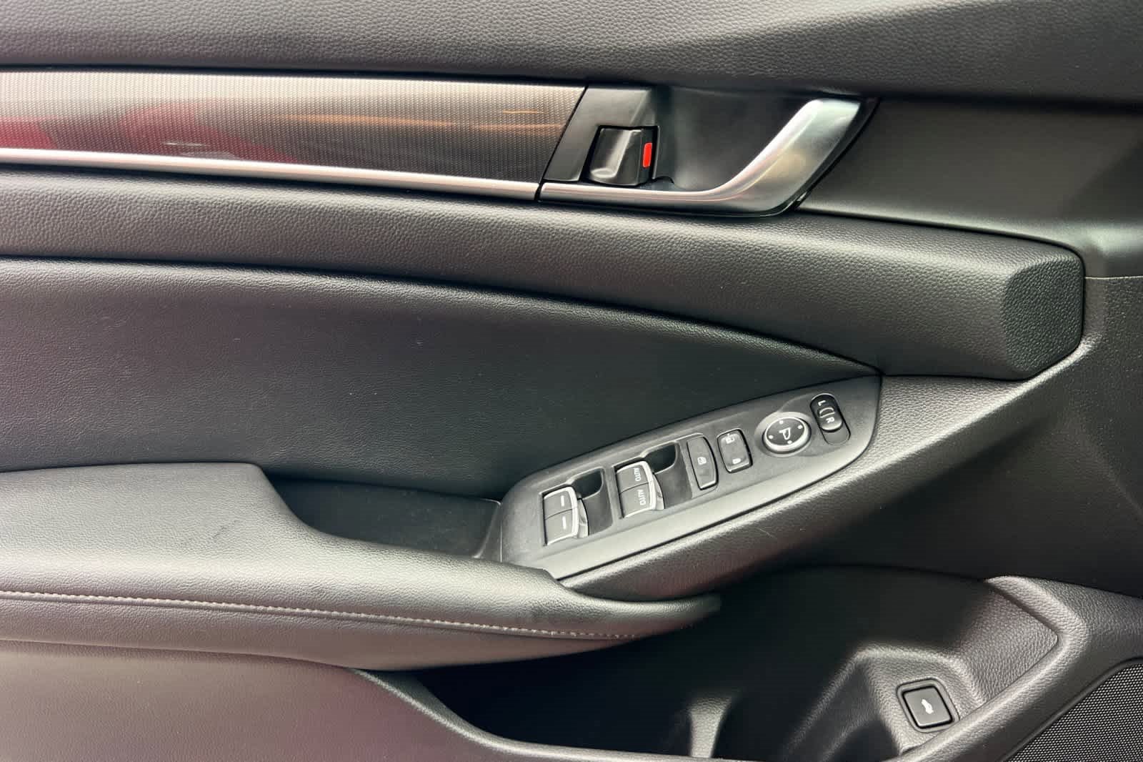 Used 2021 Honda Accord Sport image 13