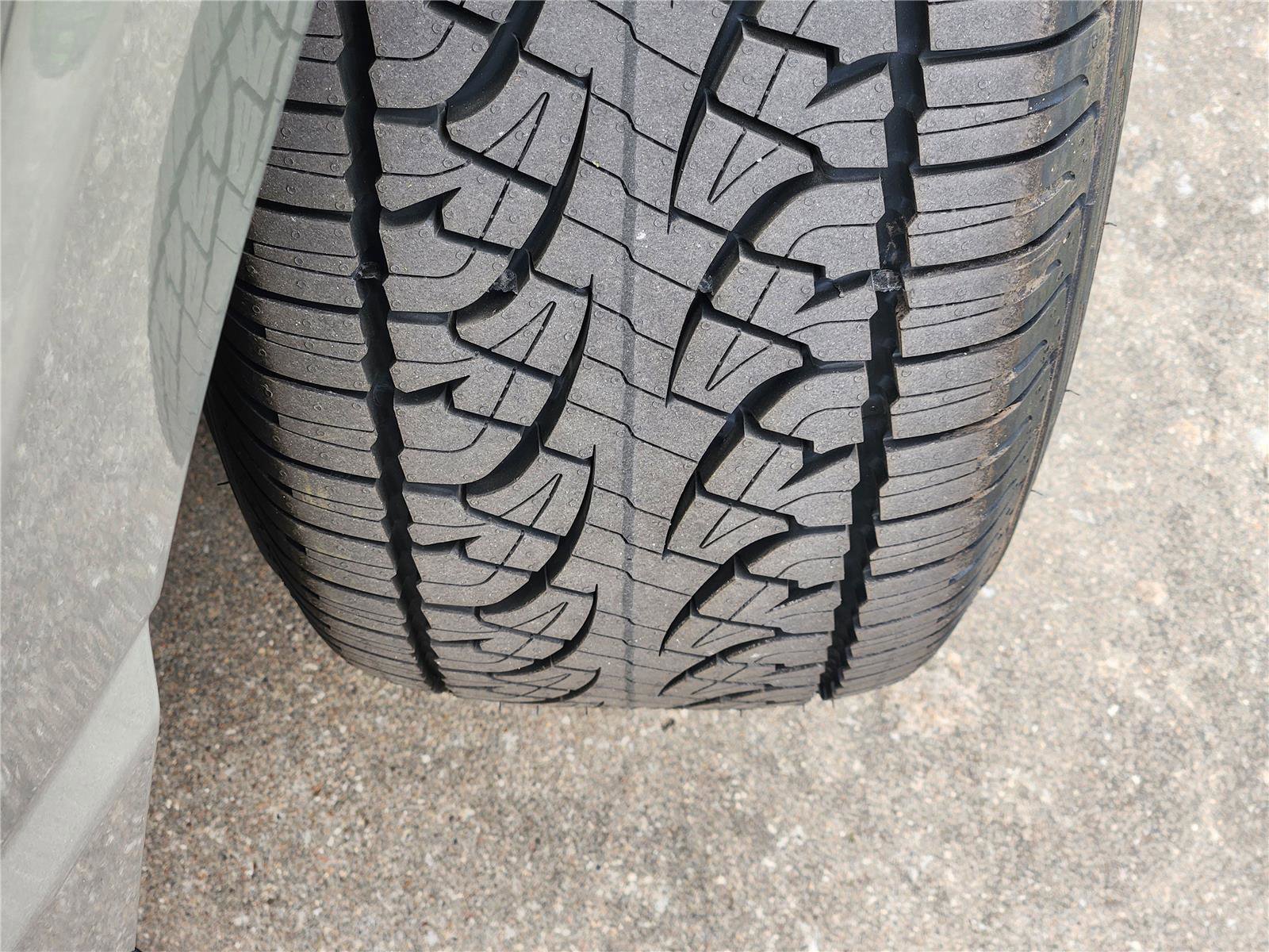 Certified 2022 Ford F150 Lariat w/ Equipment Group 502A High image 9