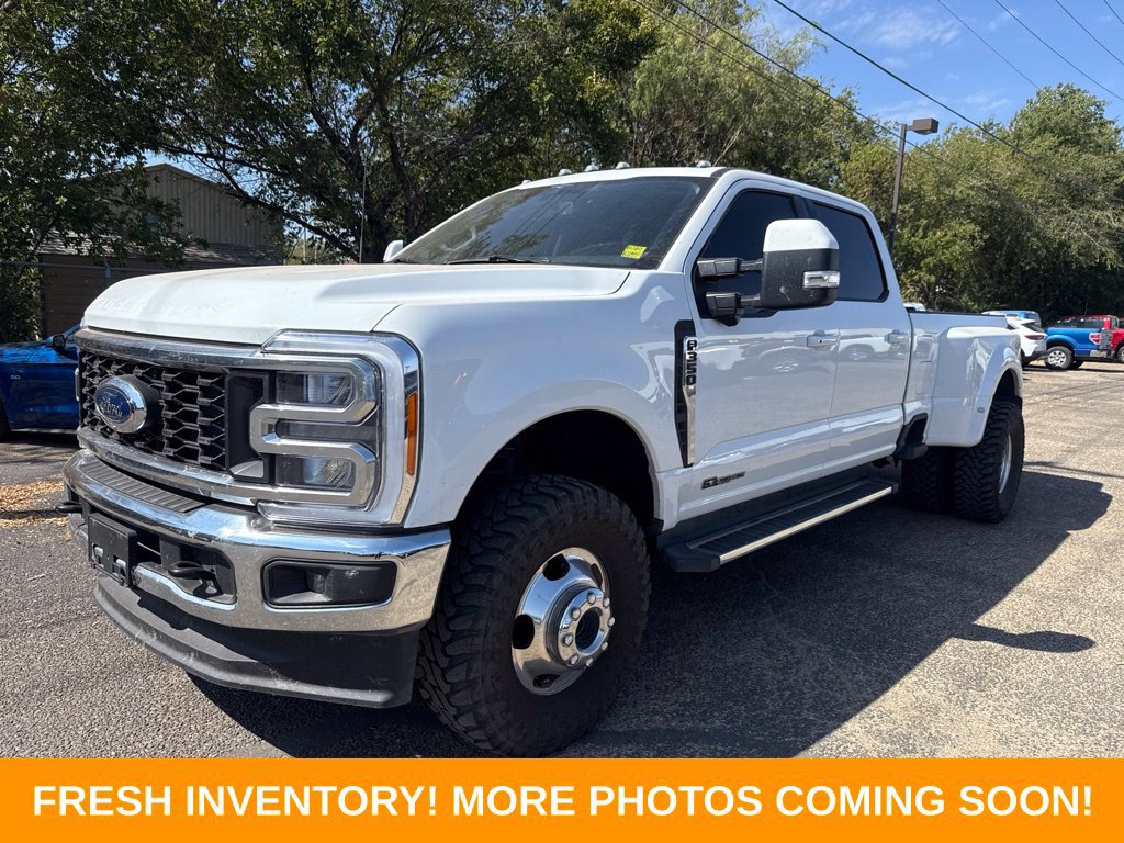 Certified 2023 Ford F350 Lariat AWD/4WD image 5