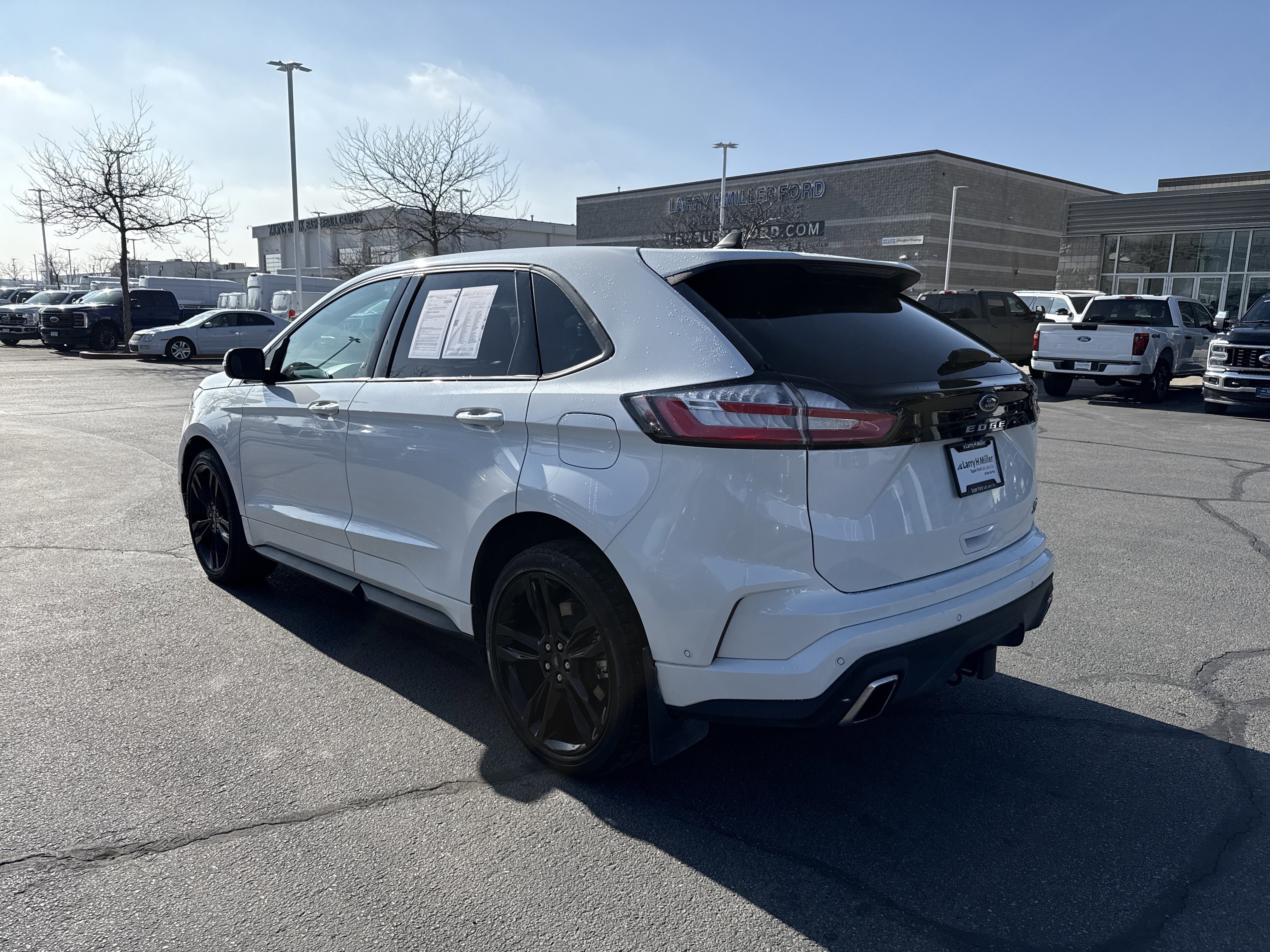 Certified 2022 Ford Edge ST w/ Equipment Group 401A image 4