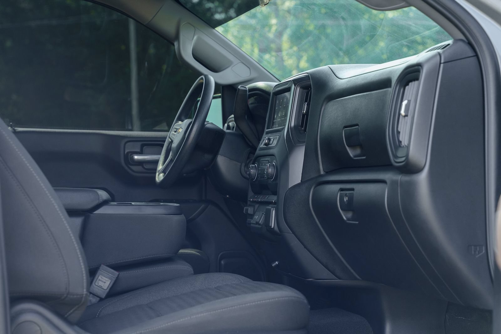 Used 2024 Chevrolet Silverado 1500 Custom AWD/4WD image 14