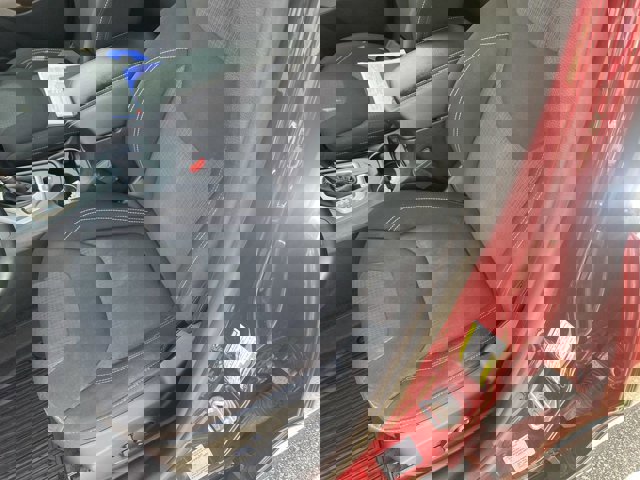 Used 2017 Jeep Cherokee Latitude w/ Safety/Convenience Group AWD/4WD image 13