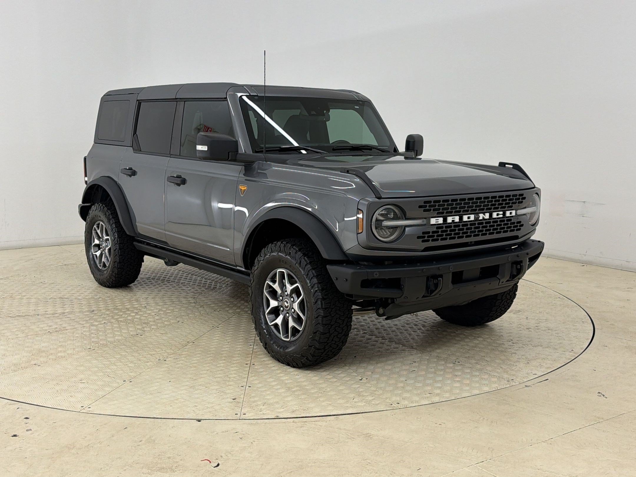 Certified 2024 Ford Bronco Badlands AWD/4WD image 7