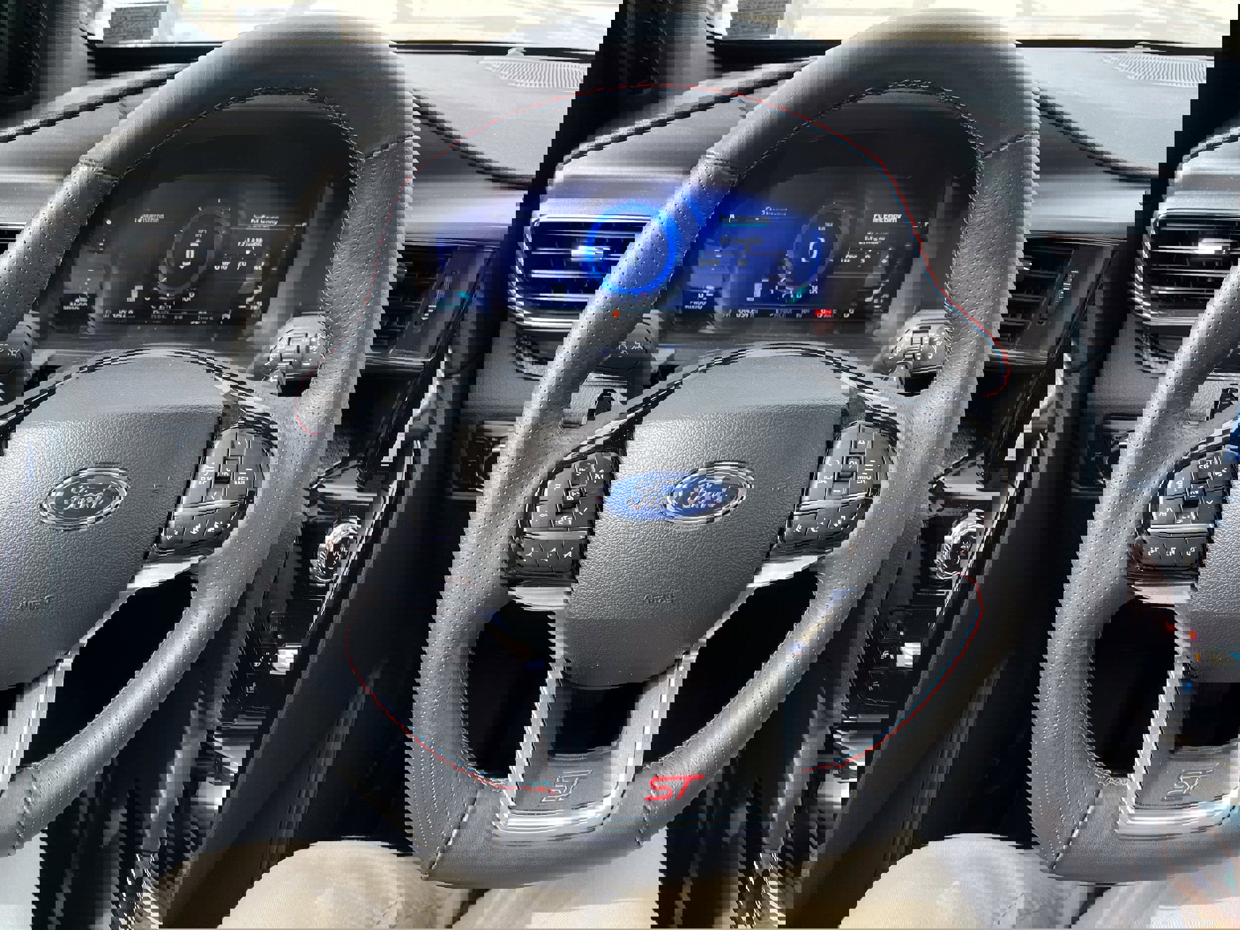 Certified 2024 Ford Explorer ST w/ Equipment Group 401A image 26