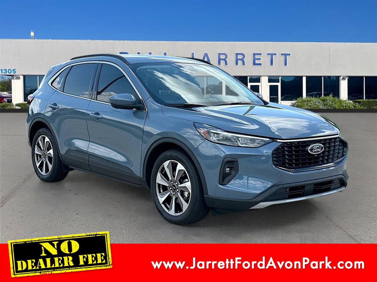 Certified 2025 Ford Escape Platinum w/ Premium Technology Package