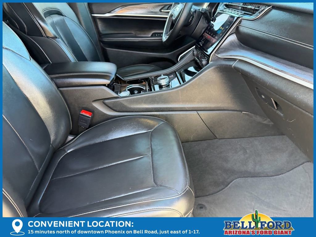 Used 2021 Jeep Grand Cherokee L Limited AWD/4WD image 9