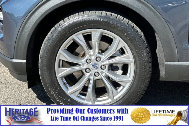 Certified 2022 Ford Explorer Limited w/ Equipment Group 301A image 28