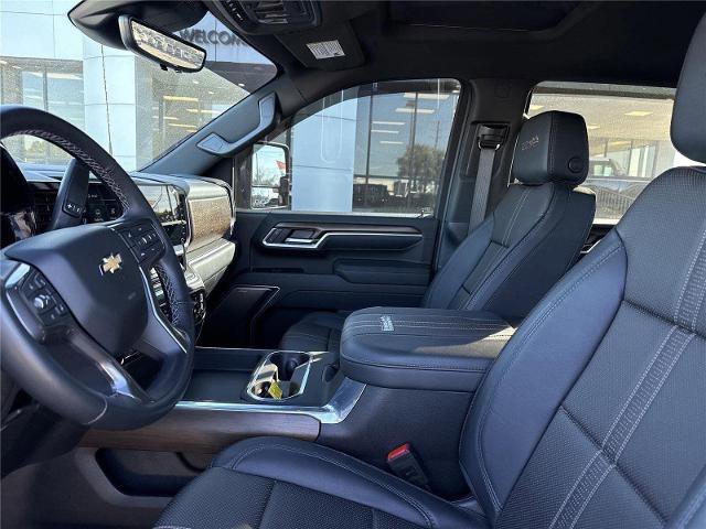 Used 2025 Chevrolet Silverado 2500 High Country w/ High Country Premium Package image 10