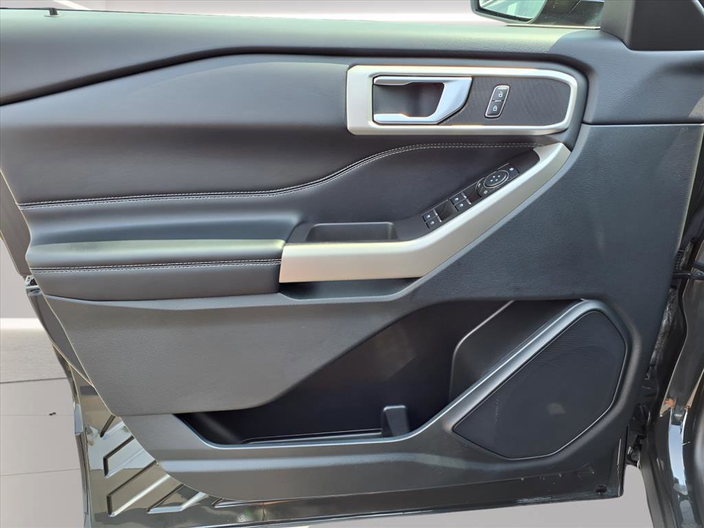 Certified 2023 Ford Explorer XLT image 14