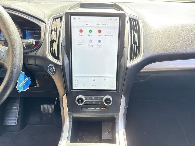 Certified 2024 Ford Edge SE w/ Black Appearance Package image 22