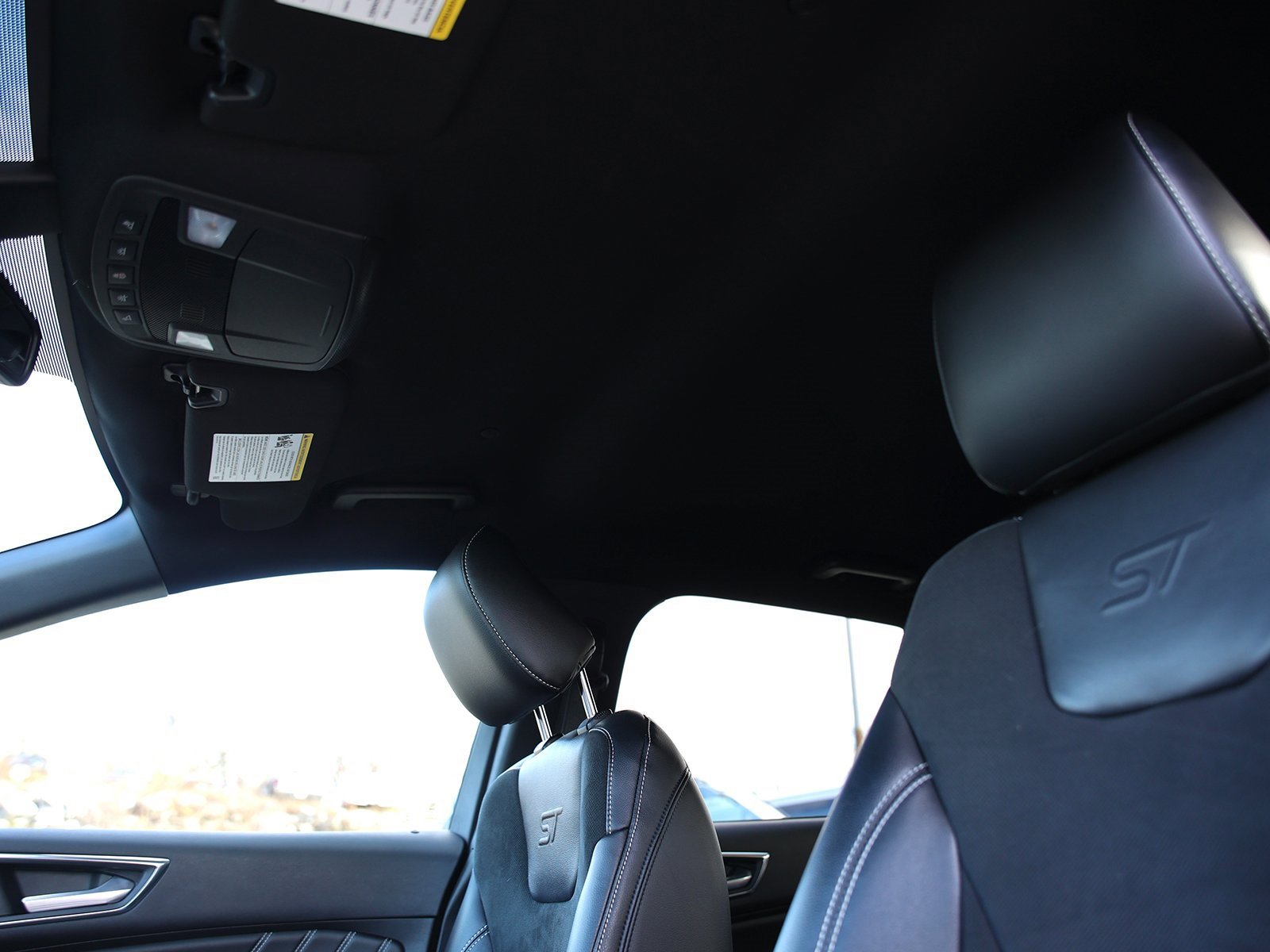 Certified 2022 Ford Edge ST image 21