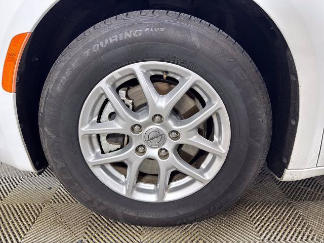 Used 2023 Chrysler Voyager LX FWD image 13