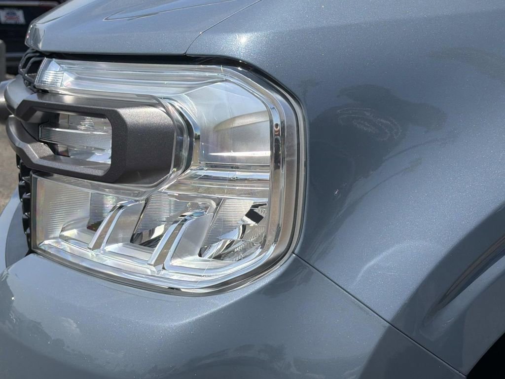 Certified 2024 Ford Maverick XLT w/ XLT Luxury Package image 9