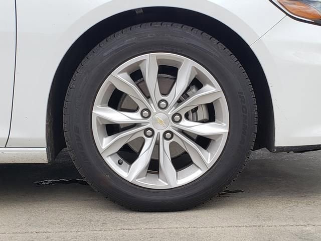 Used 2023 Chevrolet Malibu LT FWD image 28