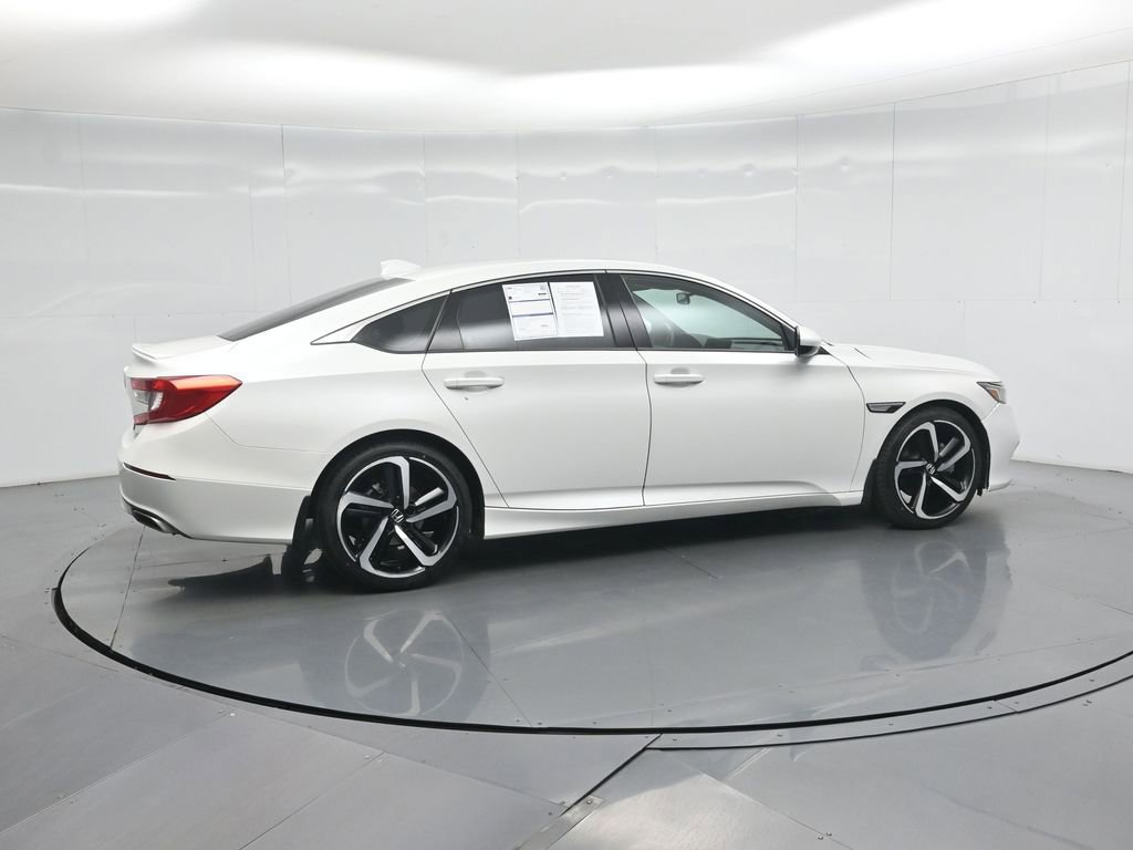Used 2018 Honda Accord Sport image 23