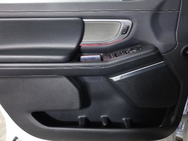 Certified 2025 Ford Expedition Platinum AWD/4WD image 29