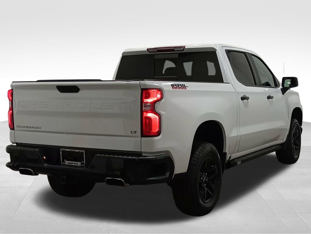 Used 2020 Chevrolet Silverado 1500 LT Trail Boss AWD/4WD image 3