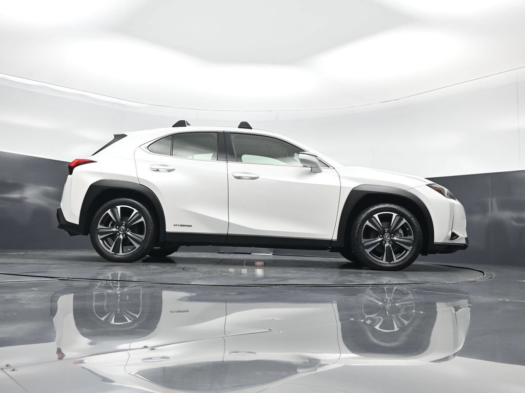 Used 2020 Lexus UX 250h w/ Premium Package AWD/4WD image 42