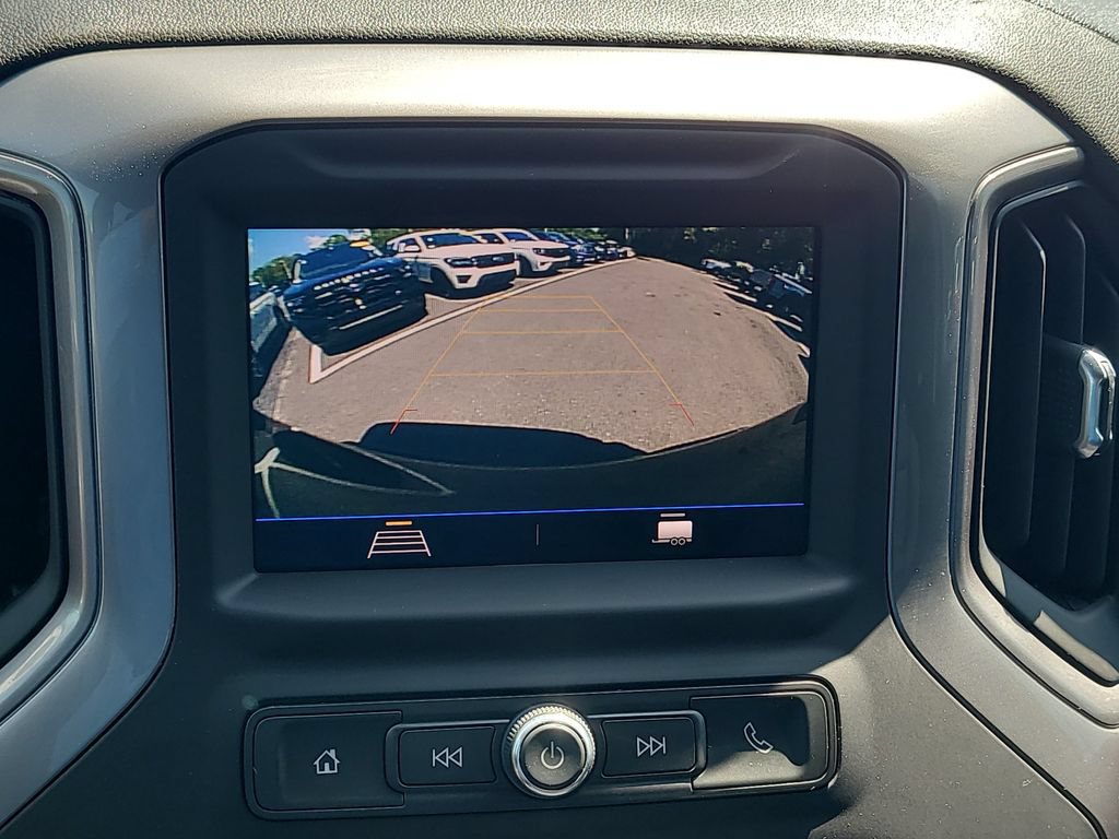 Used 2022 Chevrolet Silverado 1500 Custom AWD/4WD image 19