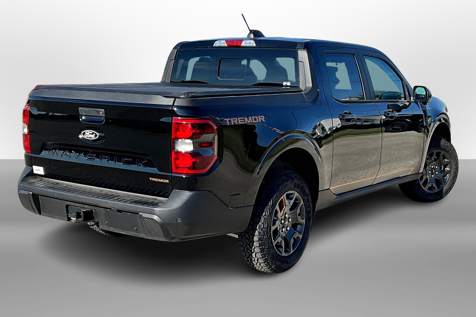 Certified 2025 Ford Maverick Tremor AWD/4WD image 11