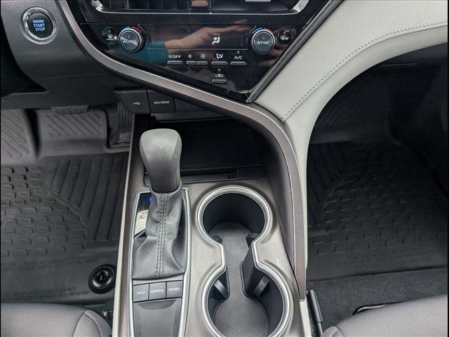 Used 2023 Toyota Camry LE image 11