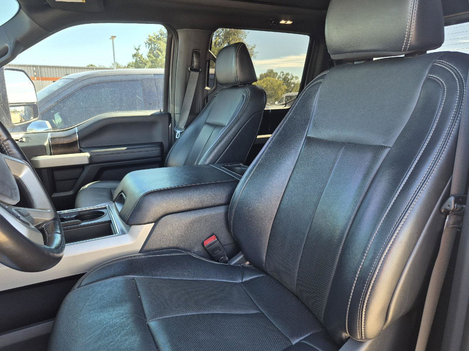 Certified 2022 Ford F250 Lariat w/ Lariat Ultimate Package AWD/4WD image 2