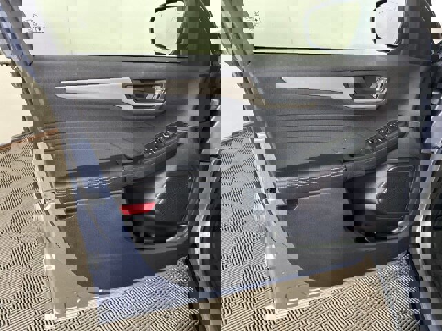 Certified 2022 Ford Escape SE w/ Convenience Package image 9