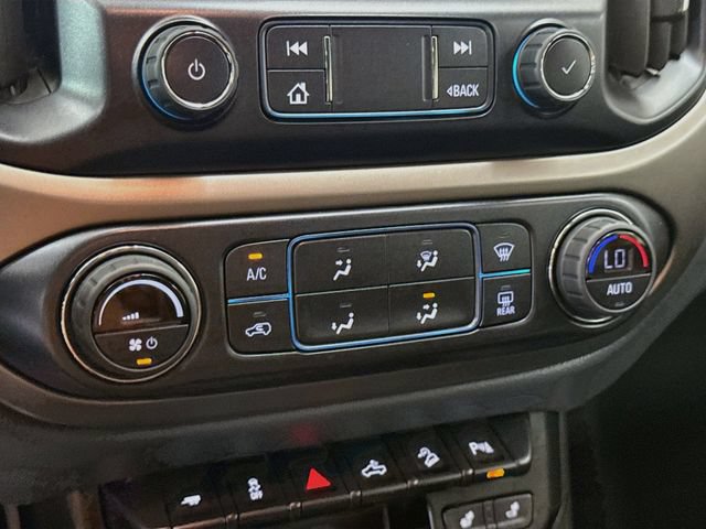 Used 2022 Chevrolet Colorado Z71 AWD/4WD image 16