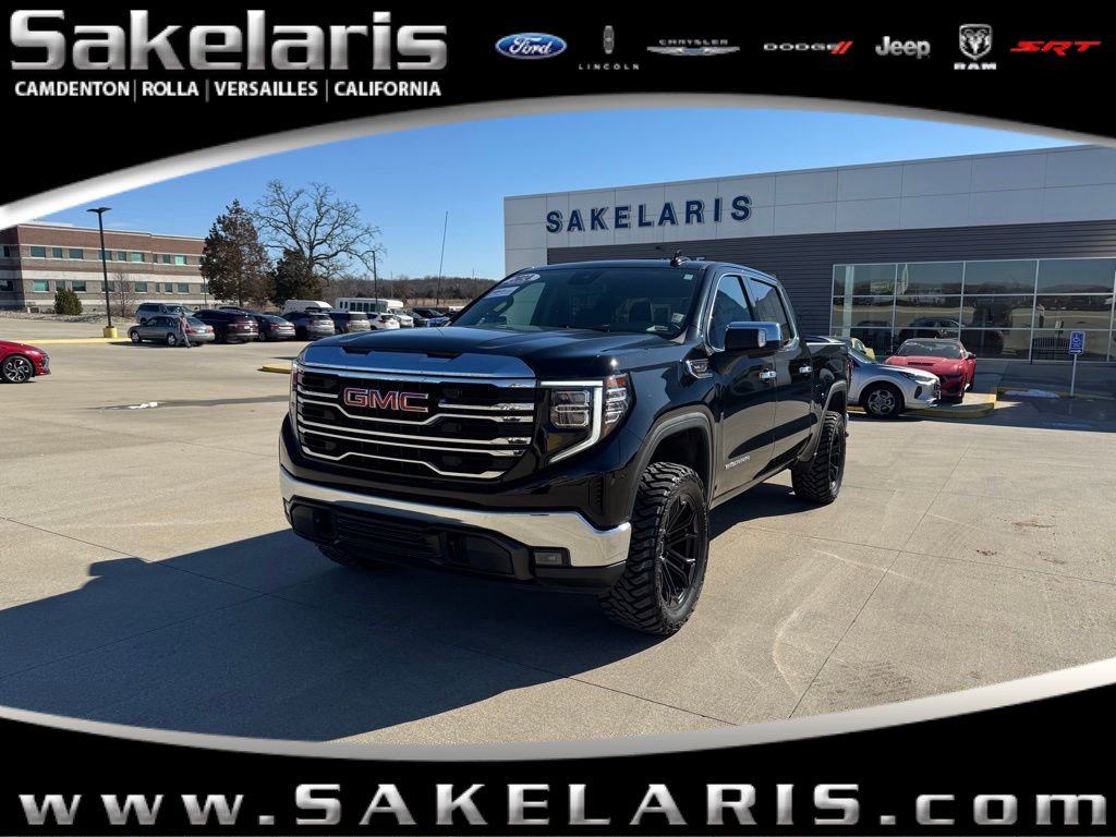 Used 2024 GMC Sierra 1500 SLT AWD/4WD image 1