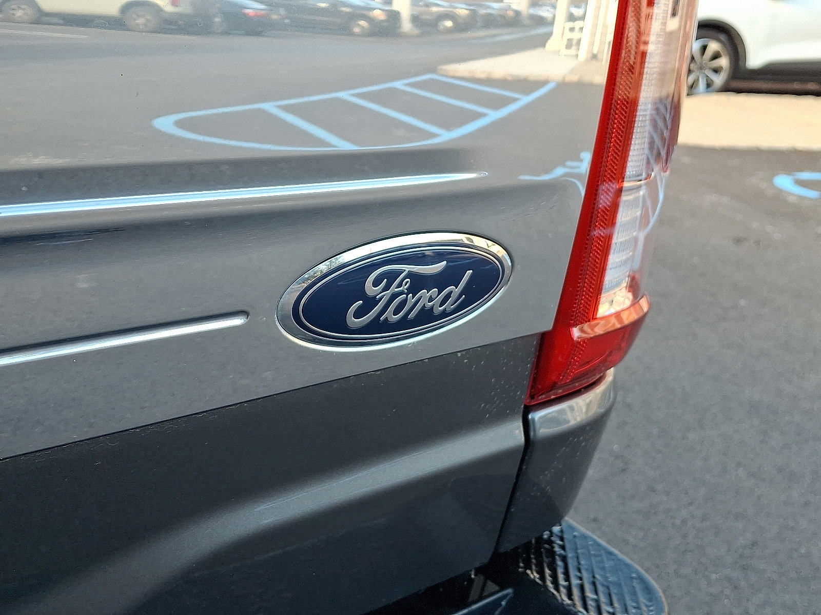 Certified 2022 Ford F150 Limited image 31