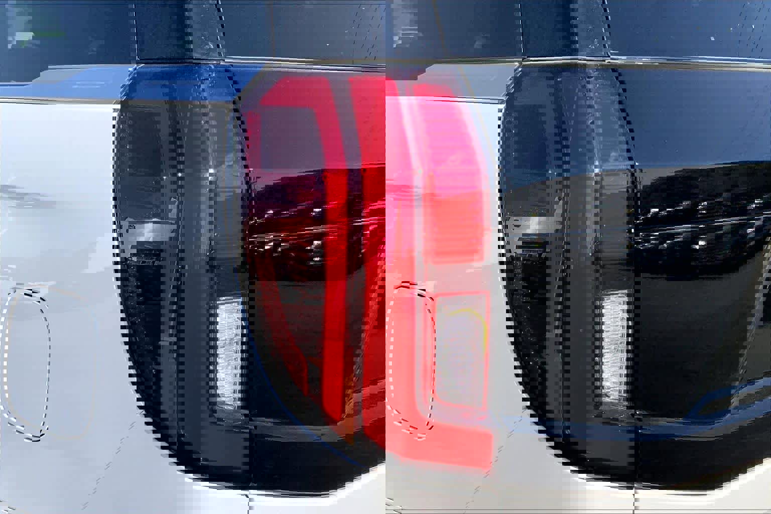 Certified 2025 Ford Expedition Active image 25