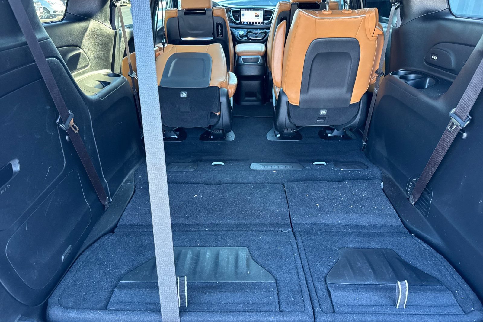 Used 2022 Chrysler Pacifica Pinnacle FWD image 19