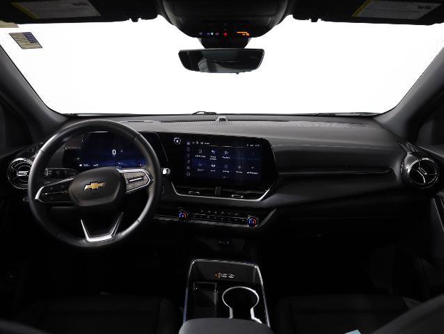 Used 2025 Chevrolet Equinox LT w/ Convenience Package II image 11