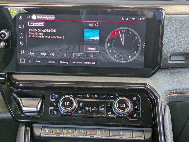 Used 2025 GMC Sierra 3500 AT4 image 17