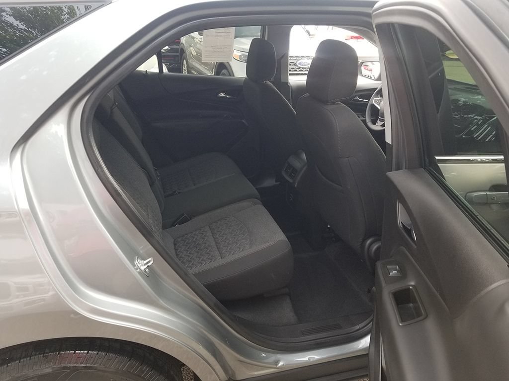Used 2024 Chevrolet Equinox LT FWD image 17