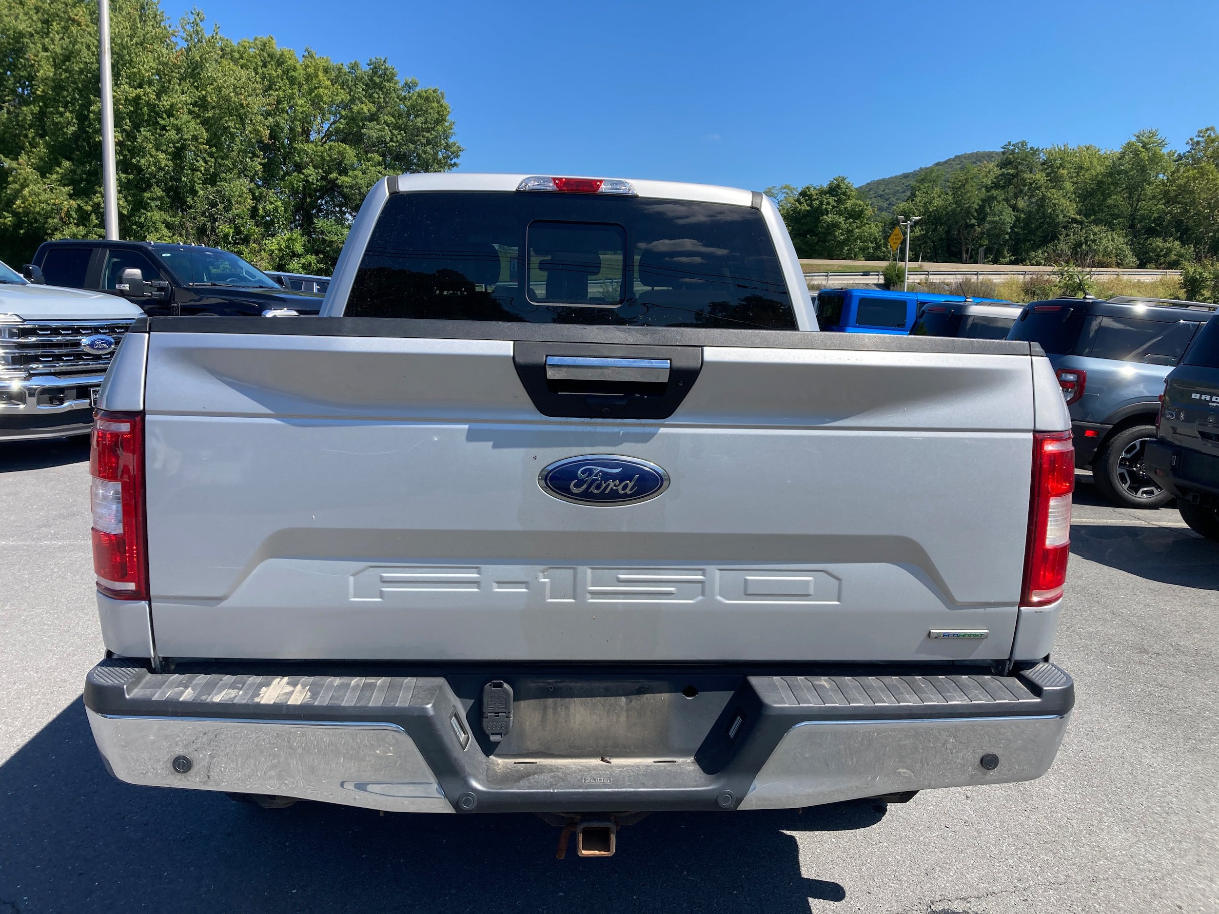 Certified 2019 Ford F150 XLT w/ Equipment Group 302A Luxury AWD/4WD image 7