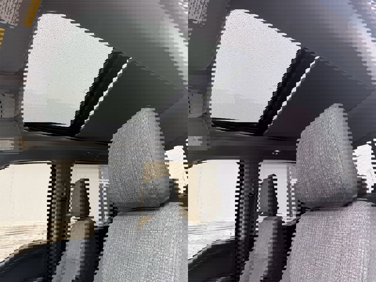 Certified 2022 Ford F150 XLT w/ Equipment Group 302A High image 23