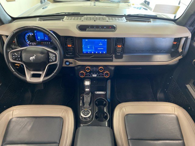 Certified 2023 Ford Bronco Wildtrak AWD/4WD image 11