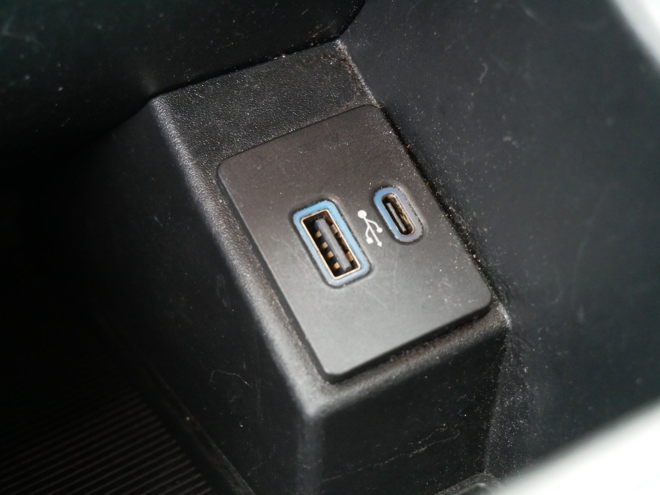 Certified 2023 Ford Edge SEL image 30