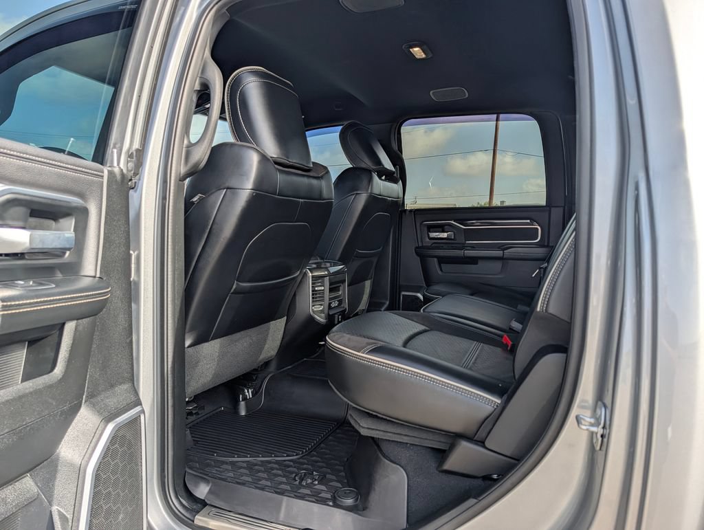 Used 2021 RAM 3500 Laramie AWD/4WD image 13