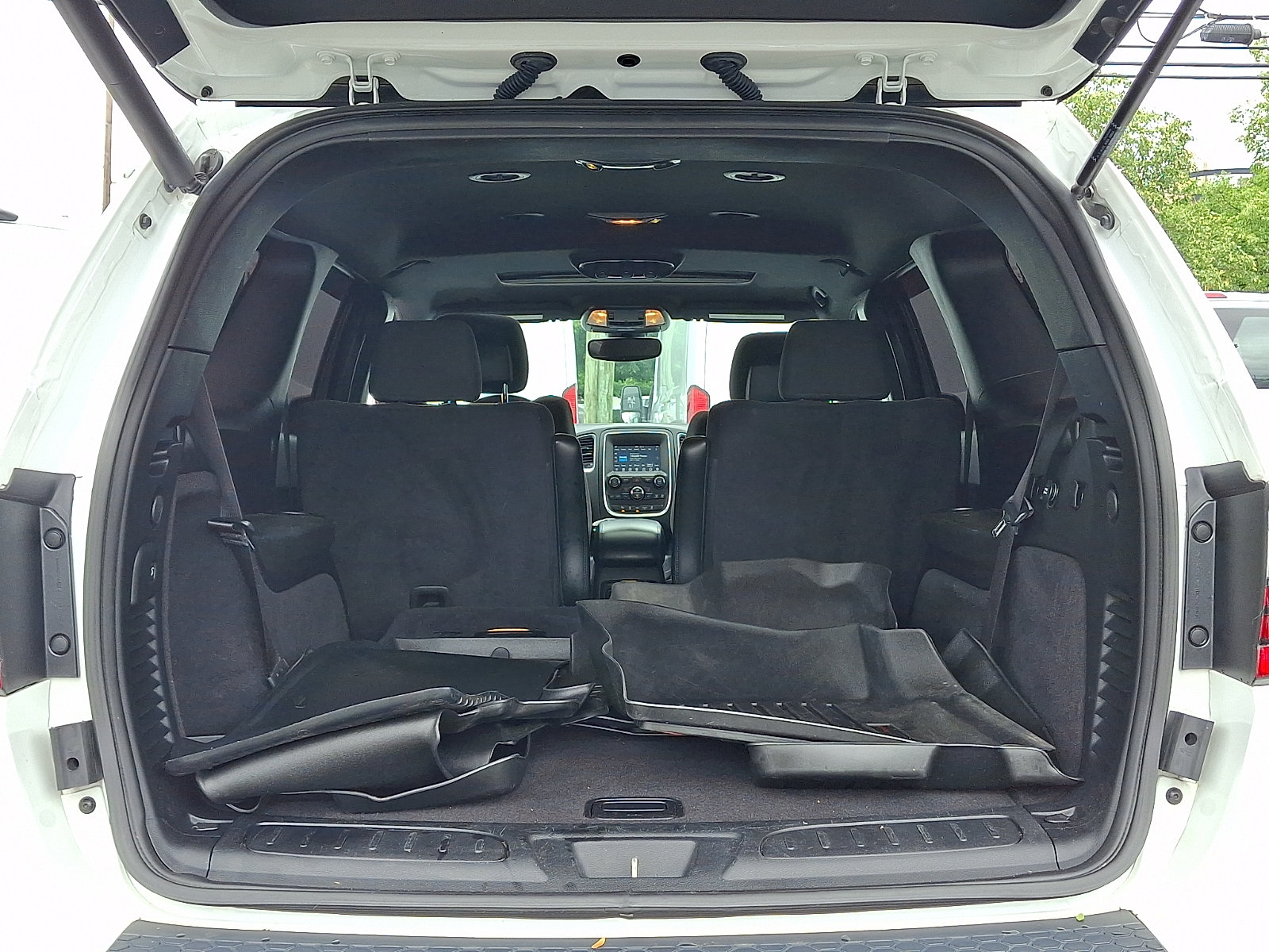 Used 2019 Dodge Durango SXT AWD/4WD image 28