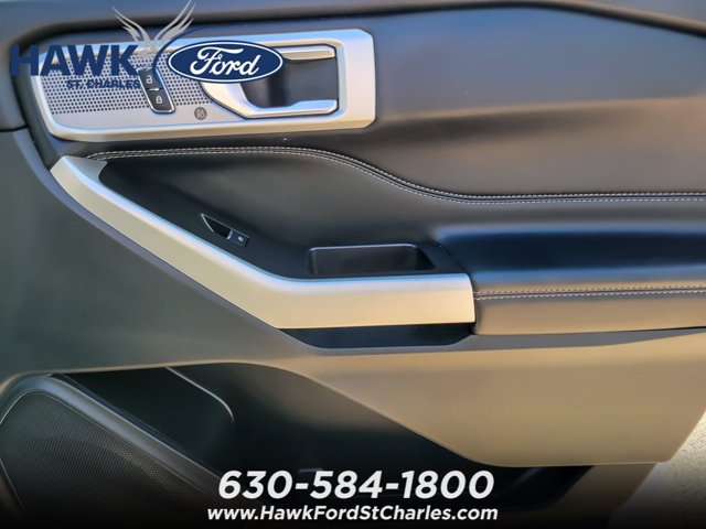 Certified 2022 Ford Explorer Limited w/ Equipment Group 301A AWD/4WD image 25