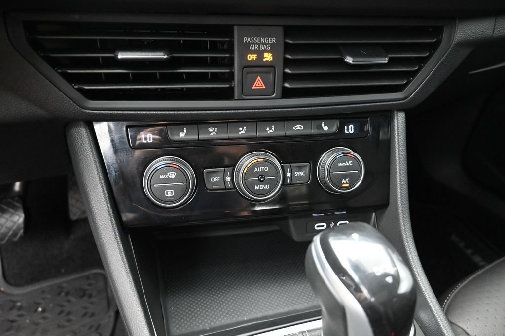 Used 2023 Volkswagen Jetta SE FWD image 27